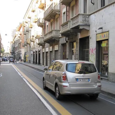 Apartment Vanchiglia Turin